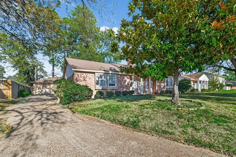 6038 Greenmont Drive Houston TX 77092