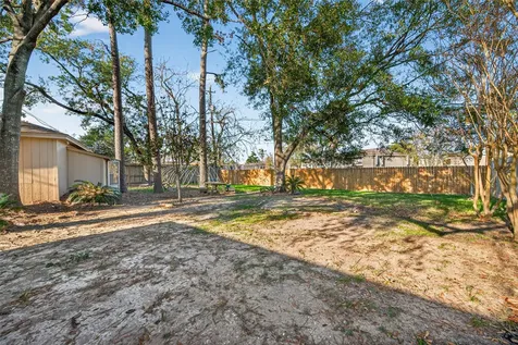 6038 Greenmont Drive Houston TX 77092