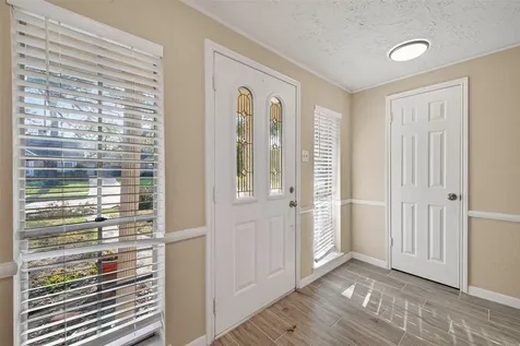 6038 Greenmont Drive Houston TX 77092