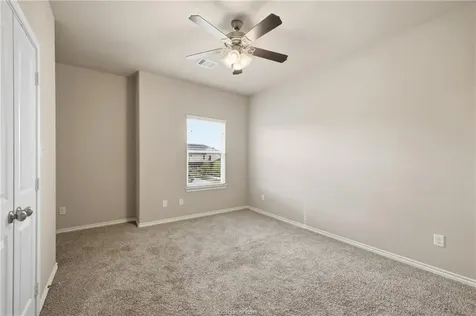 536 Momma Bear Drive College Station TX 77845