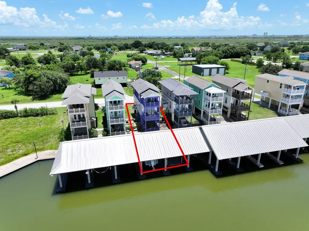 2207 Nelson Avenue Port Bolivar TX 77650