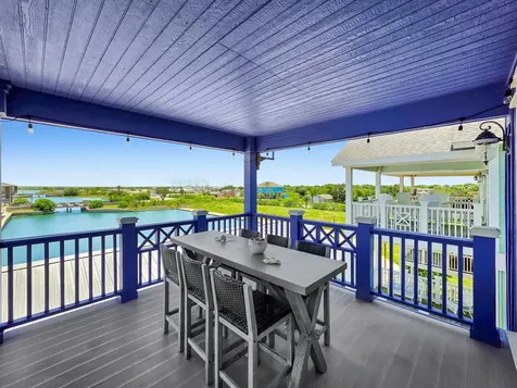 2207 Nelson Avenue Port Bolivar TX 77650