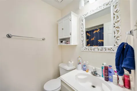 414 Welford Lane Highlands TX 77562