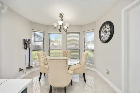 414 Welford Lane Highlands TX 77562