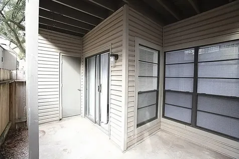 9707 Richmond Avenue 109 Houston TX 77042