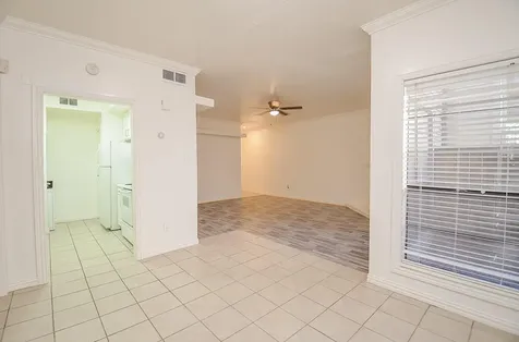 9707 Richmond Avenue 109 Houston TX 77042