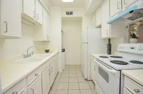 9707 Richmond Avenue 109 Houston TX 77042