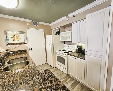 5220 Seawall Boulevard 836c Galveston TX 77551