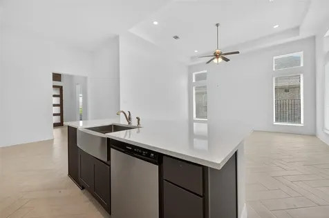 2919 Golden Isle Drive Texas City TX 77568