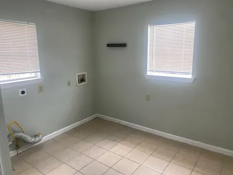 7813 Pruitt Drive Galveston TX 77554
