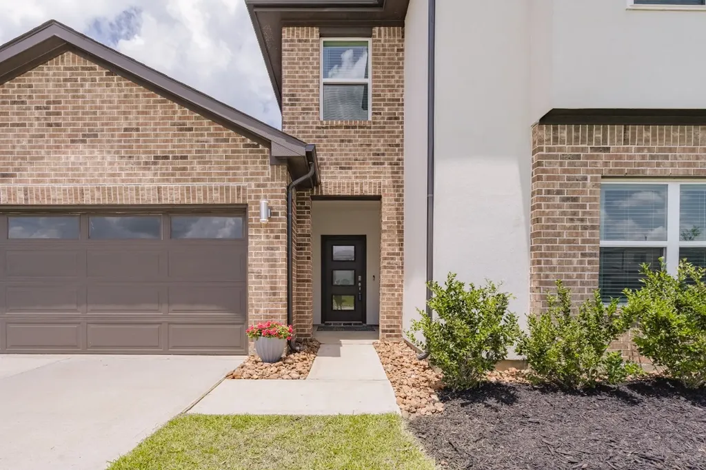 14205 Wonder Lake Lane Conroe TX 77384