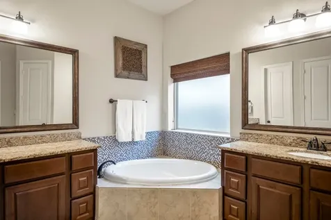138 Monterrey Bend Montgomery TX 77316
