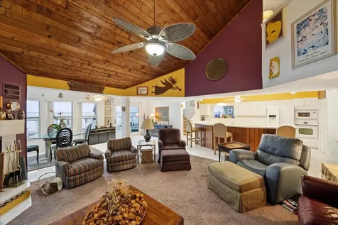 251 Isles End Road Tiki Island TX 77554