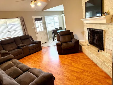 4808 Fairhaven Street Pasadena TX 77505