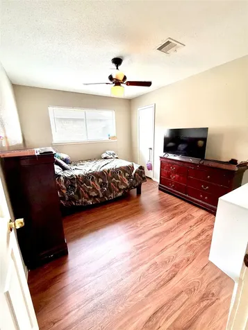 4808 Fairhaven Street Pasadena TX 77505
