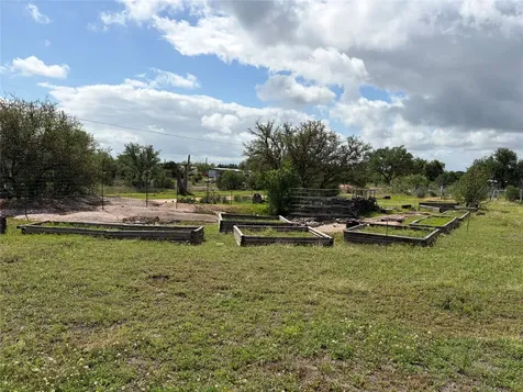 1060 Ranch Road 3404 Kingsland TX 78639