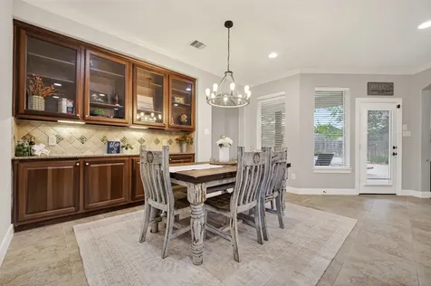 15710 Starcreek Lane Houston TX 77044