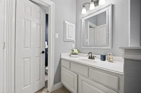 15710 Starcreek Lane Houston TX 77044