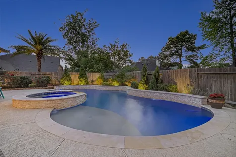 15710 Starcreek Lane Houston TX 77044