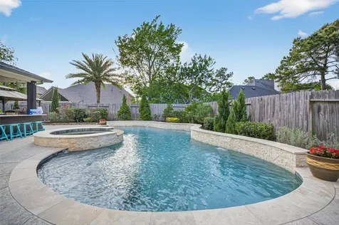 15710 Starcreek Lane Houston TX 77044