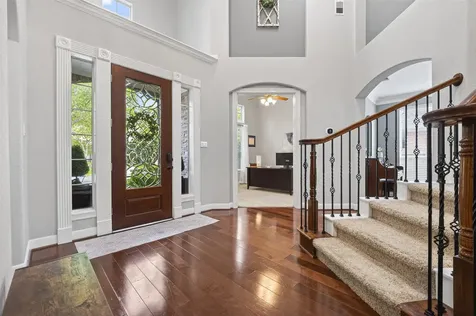 15710 Starcreek Lane Houston TX 77044