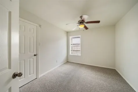 305 S Golden Oak Drive Texas City TX 77591