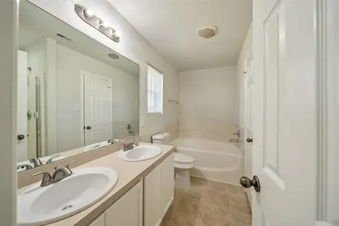 305 S Golden Oak Drive Texas City TX 77591
