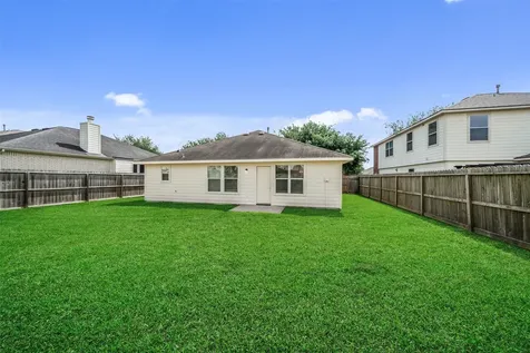 305 S Golden Oak Drive Texas City TX 77591