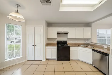 305 S Golden Oak Drive Texas City TX 77591