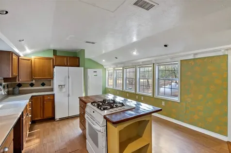 8111 S Fm 2038 Bryan TX 77808