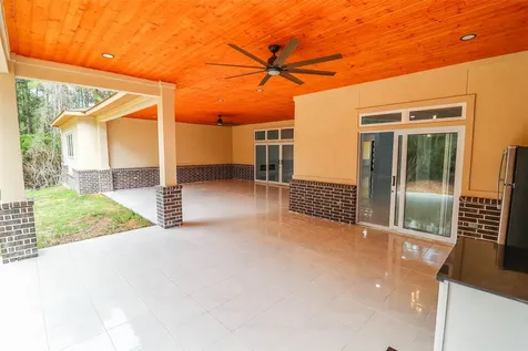 7522 Saddle Blanket Drive Waller TX 77484