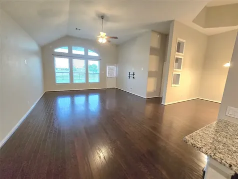 4810 Goldeneye Drive Baytown TX 77521