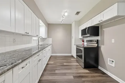 12002 Hillcroft Avenue Houston TX 77035