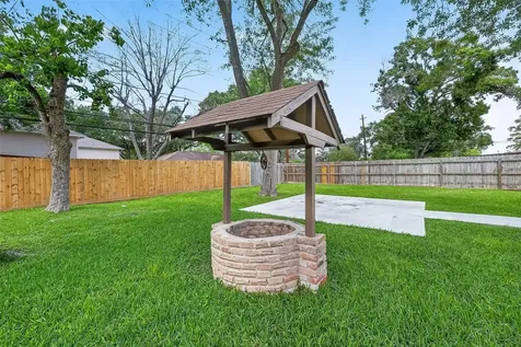 12002 Hillcroft Avenue Houston TX 77035
