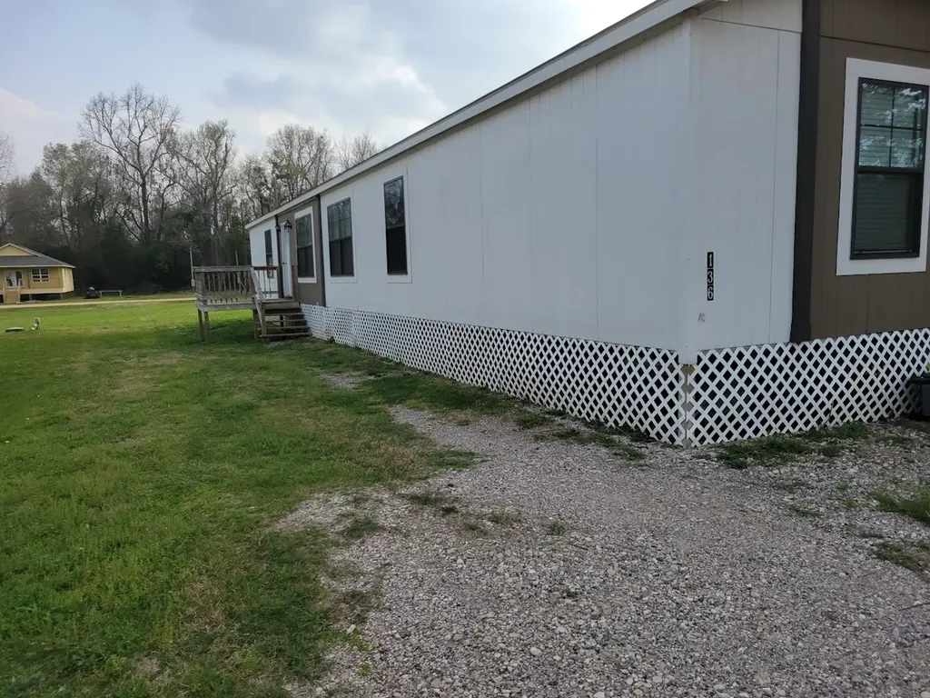 136 Wood Fern Drive Cleveland TX 77327