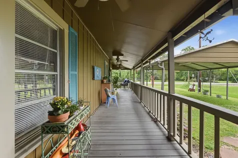 9282 State Highway 75 S New Waverly TX 77358