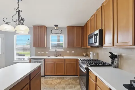 8118 Berkely Court Baytown TX 77521