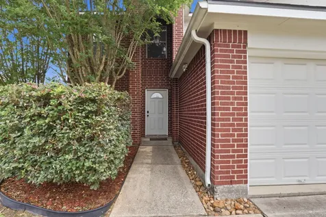 8118 Berkely Court Baytown TX 77521