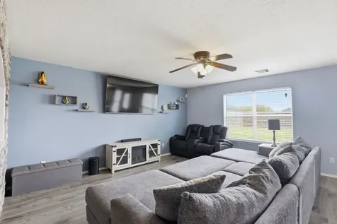 8118 Berkely Court Baytown TX 77521