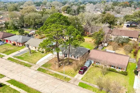5758 Greencraig Drive Houston TX 77035