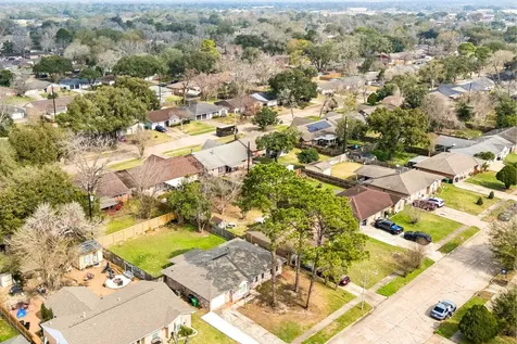 5758 Greencraig Drive Houston TX 77035