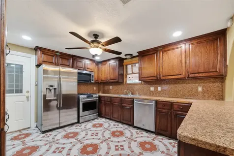 807 Ruth Street 805 807 Baytown TX 77520