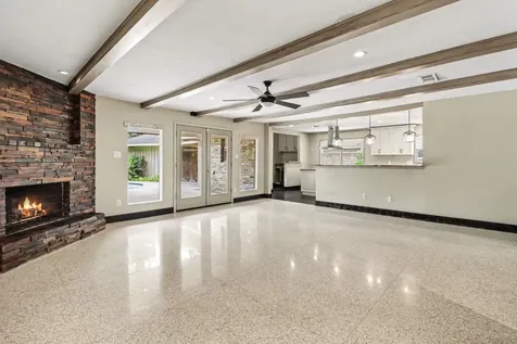 5251 Birdwood Road Houston TX 77096