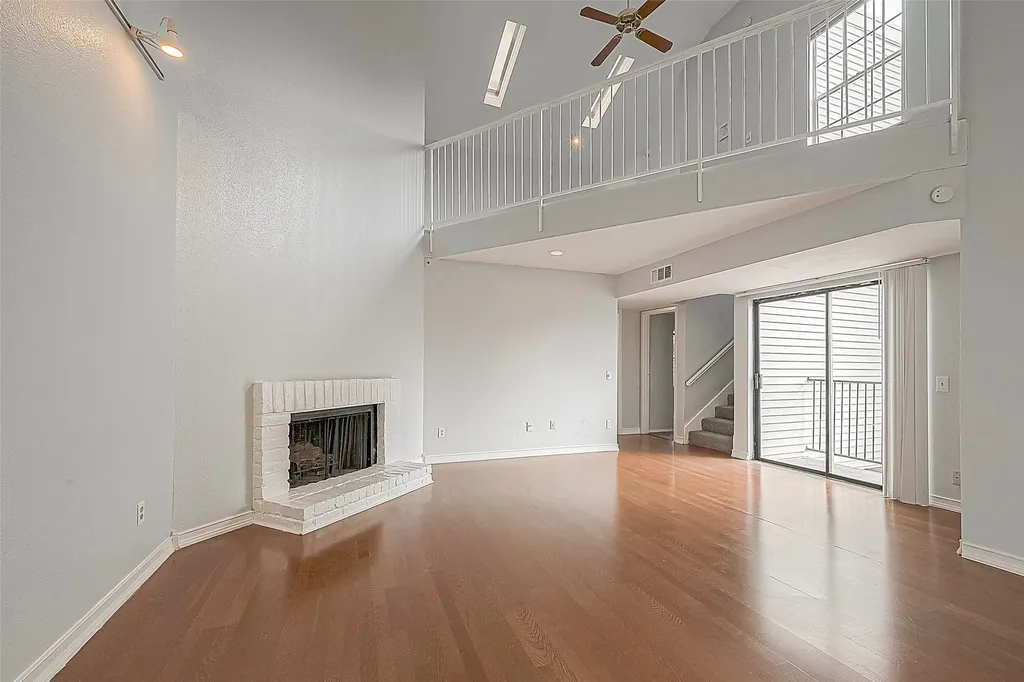 9809 Richmond Avenue C8 Houston TX 77042