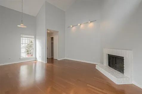9809 Richmond Avenue C8 Houston TX 77042