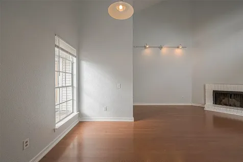 9809 Richmond Avenue C8 Houston TX 77042