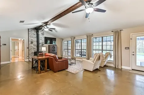 1916 Lundy Lane Friendswood TX 77546