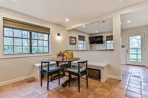 1916 Lundy Lane Friendswood TX 77546
