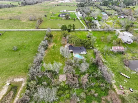 1916 Lundy Lane Friendswood TX 77546