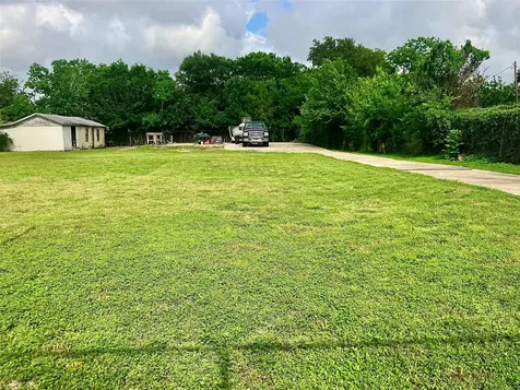 3804 20th Street N Texas City TX 77590